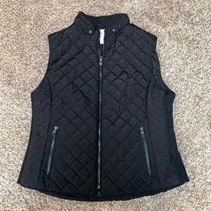 W62 Black Puffer Vest